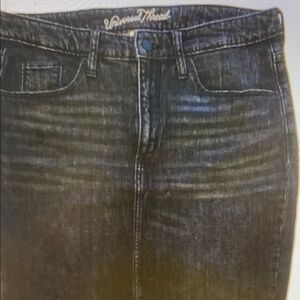 𝅺2/$15 Thread Denim Skirt